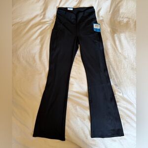 Columbia Women’s Black Yoga Pants